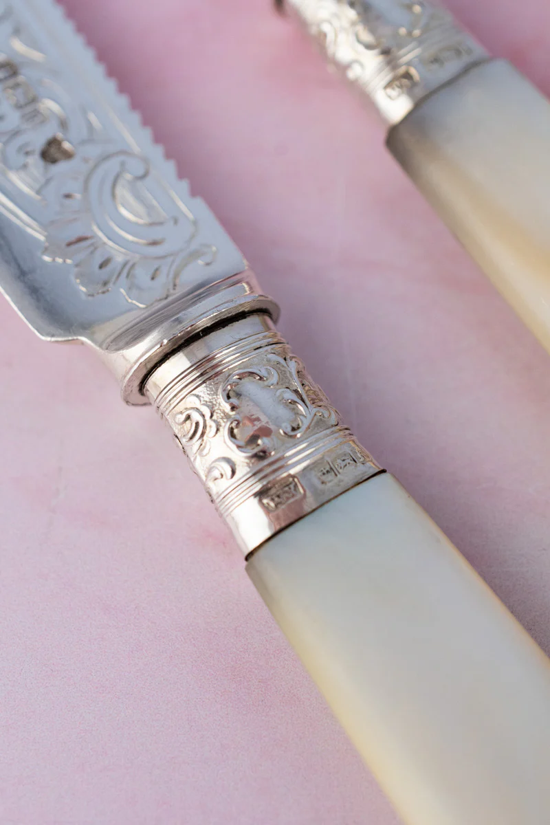 1902 Mother of Pearl and Sterling Cake Knife & Fork - Image 9