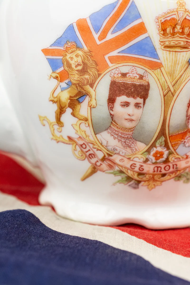 Antique Edward VII and Queen Alexandra 1902 Coronation Teapot - Image 5