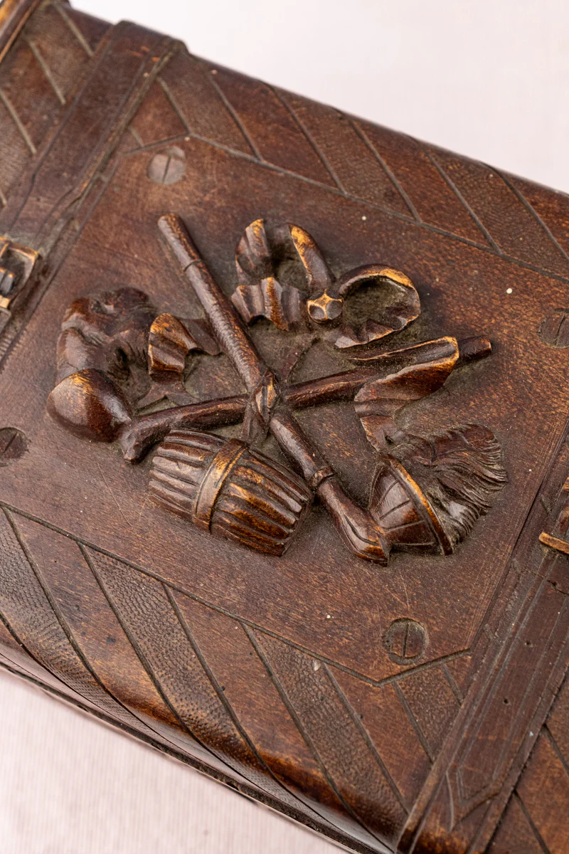 Antique French Carved Wooden Box - Image 6
