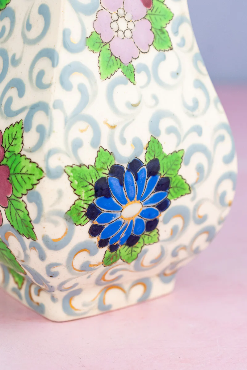 Antique French Butterfly Vase Pair - Image 12