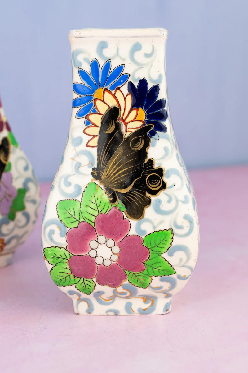 Antique French Butterfly Vase Pair - Image 8