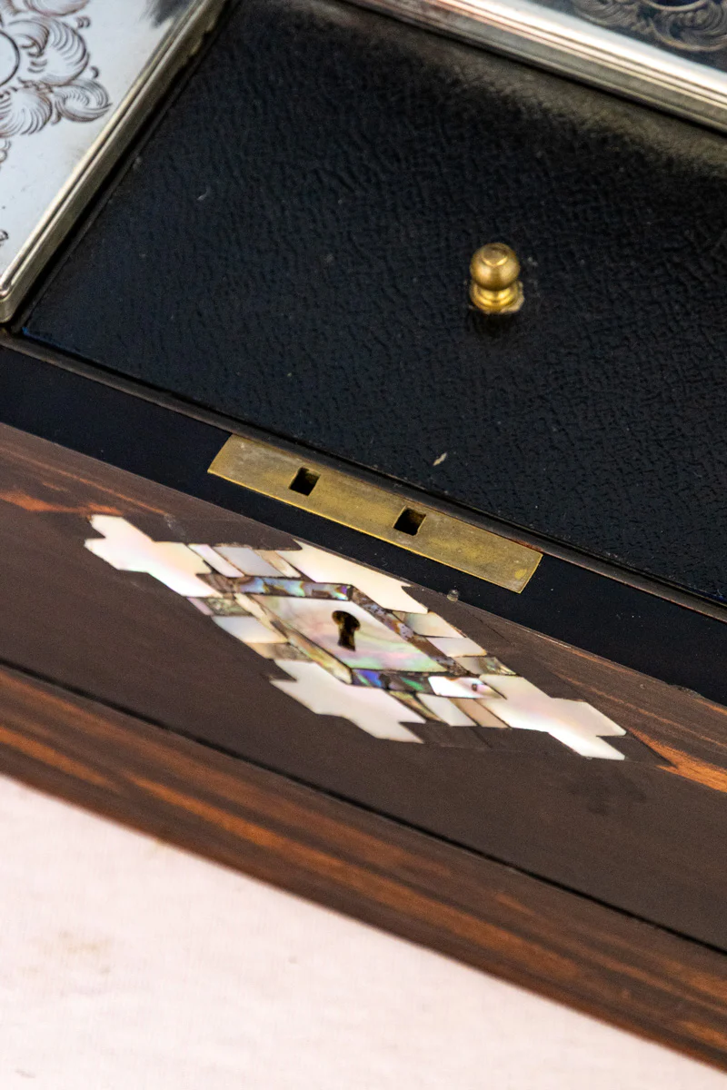 Victorian Rosewood Traveling Box - Image 4