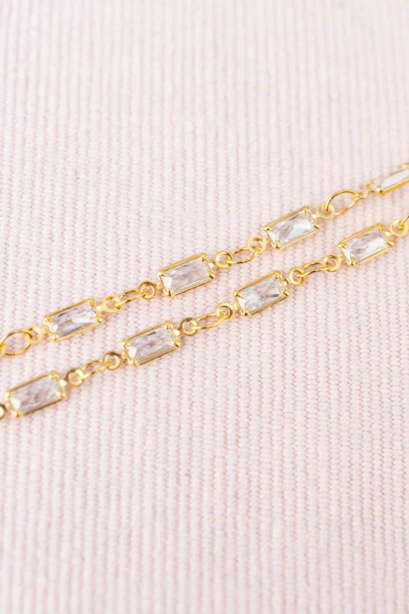 French Crystal Chain Necklace - Image 5