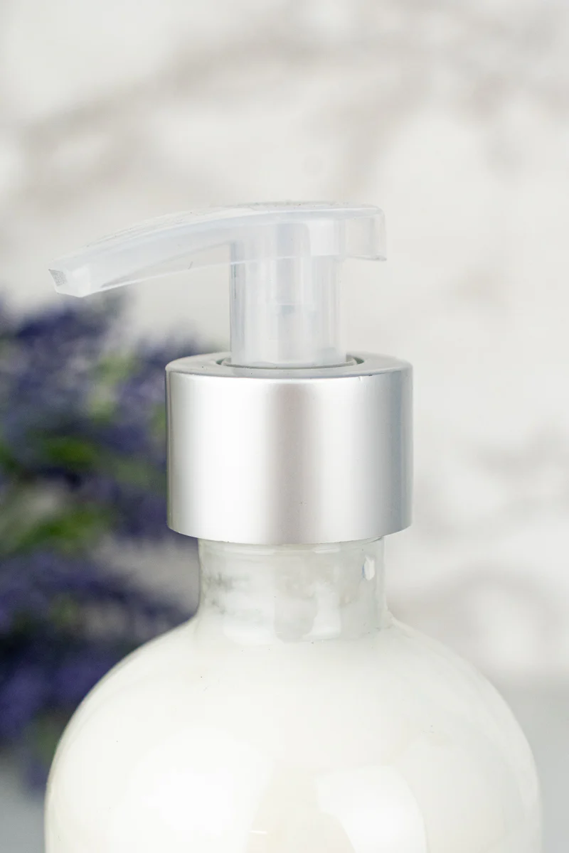 L'Atelier de Provence Lavender & Chamomile Nourishing Body Lotion - Image 4