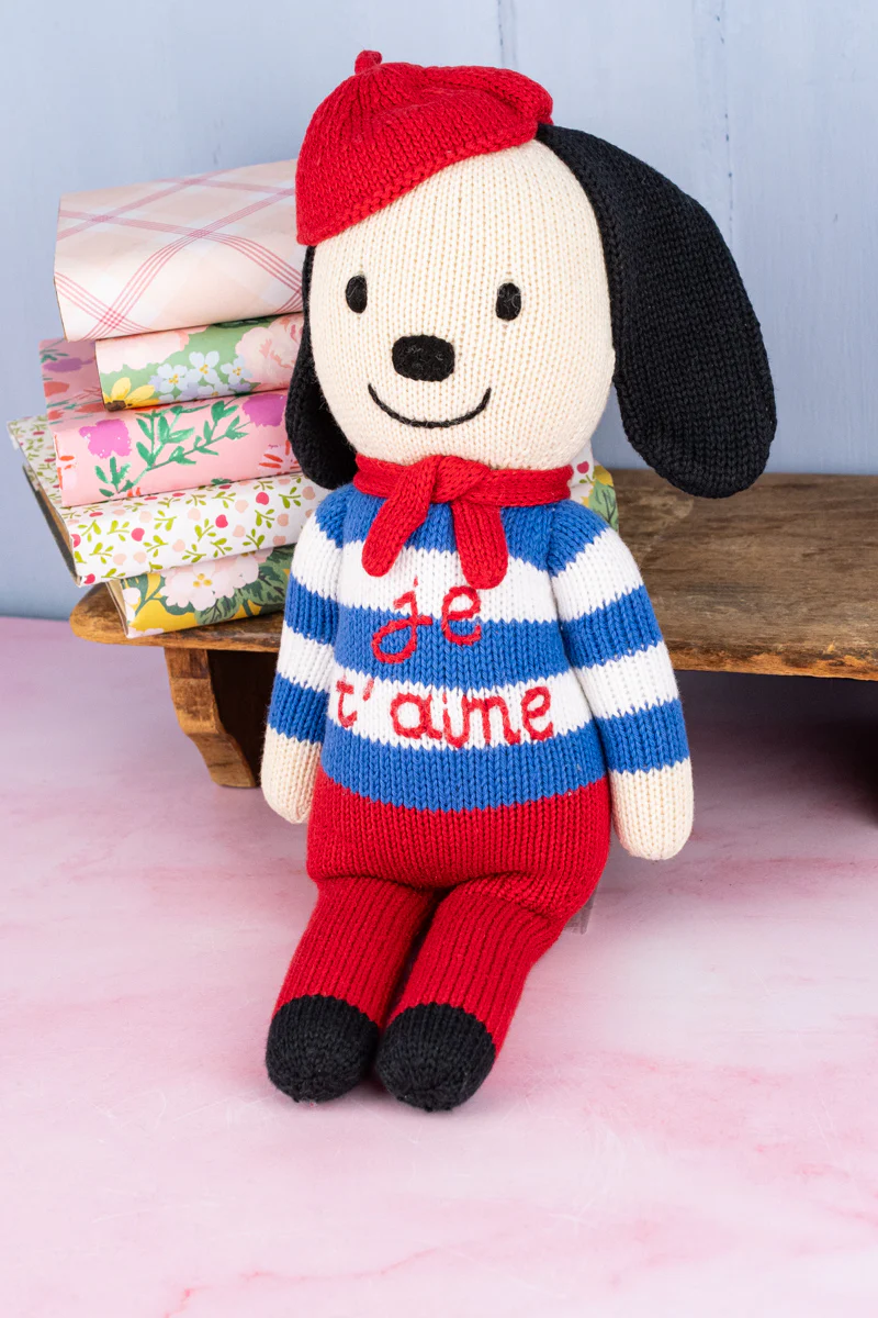 Pierre "Je T'aime" Knit Dog - Image 3