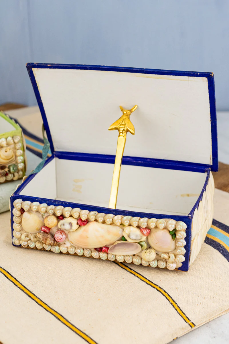 Vintage French Cherbourg Shell Box - Image 6
