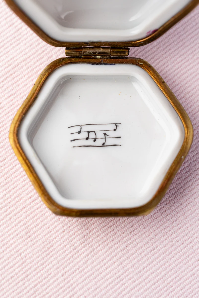Vintage Limoges Harp Trinket Box - Image 6