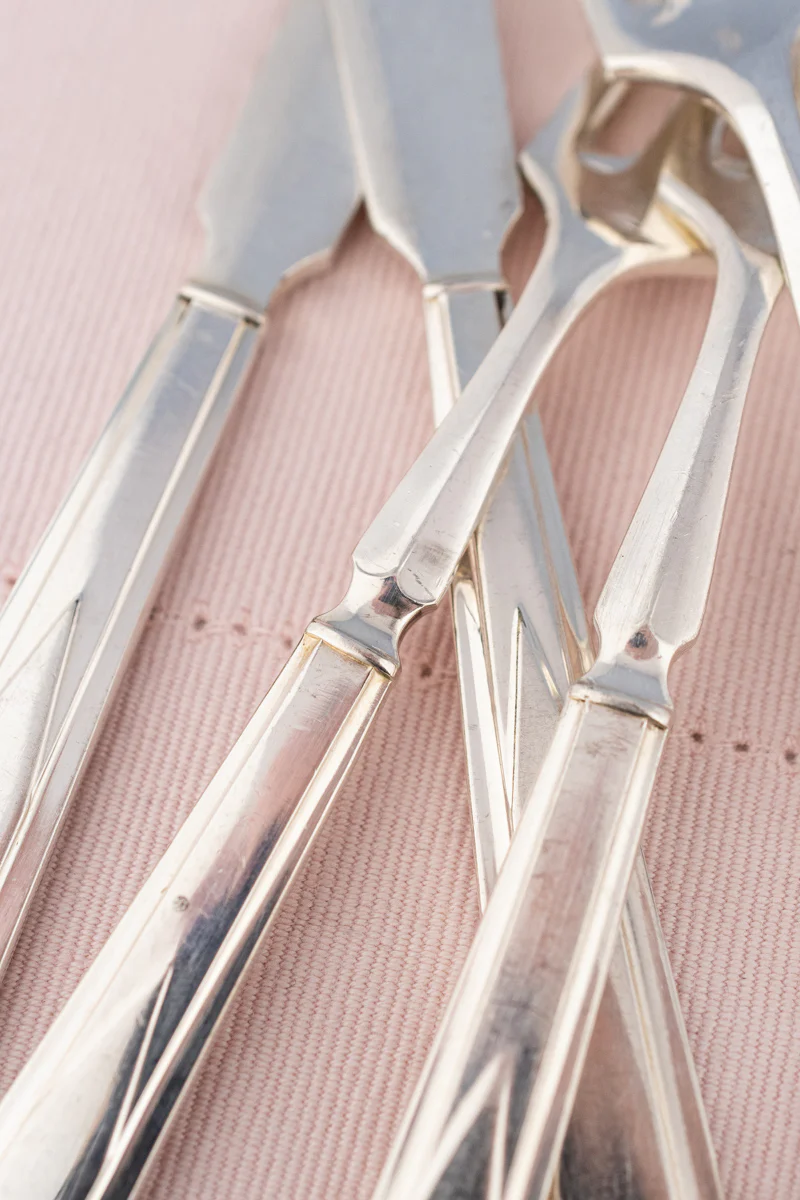 Vintage Silverplate Cunard White Star Line Fork & Knife Set - Image 9